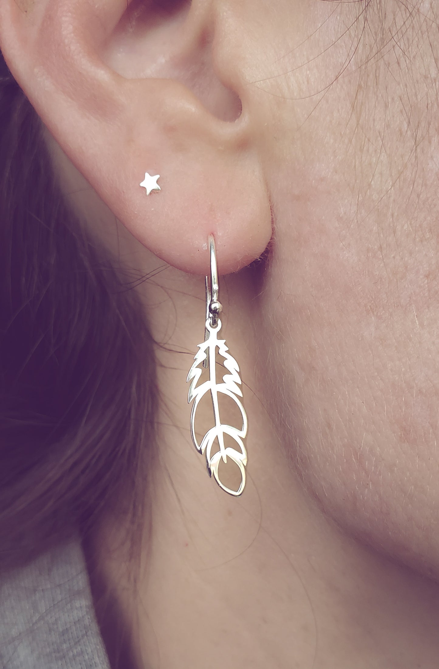 Aretes plumas