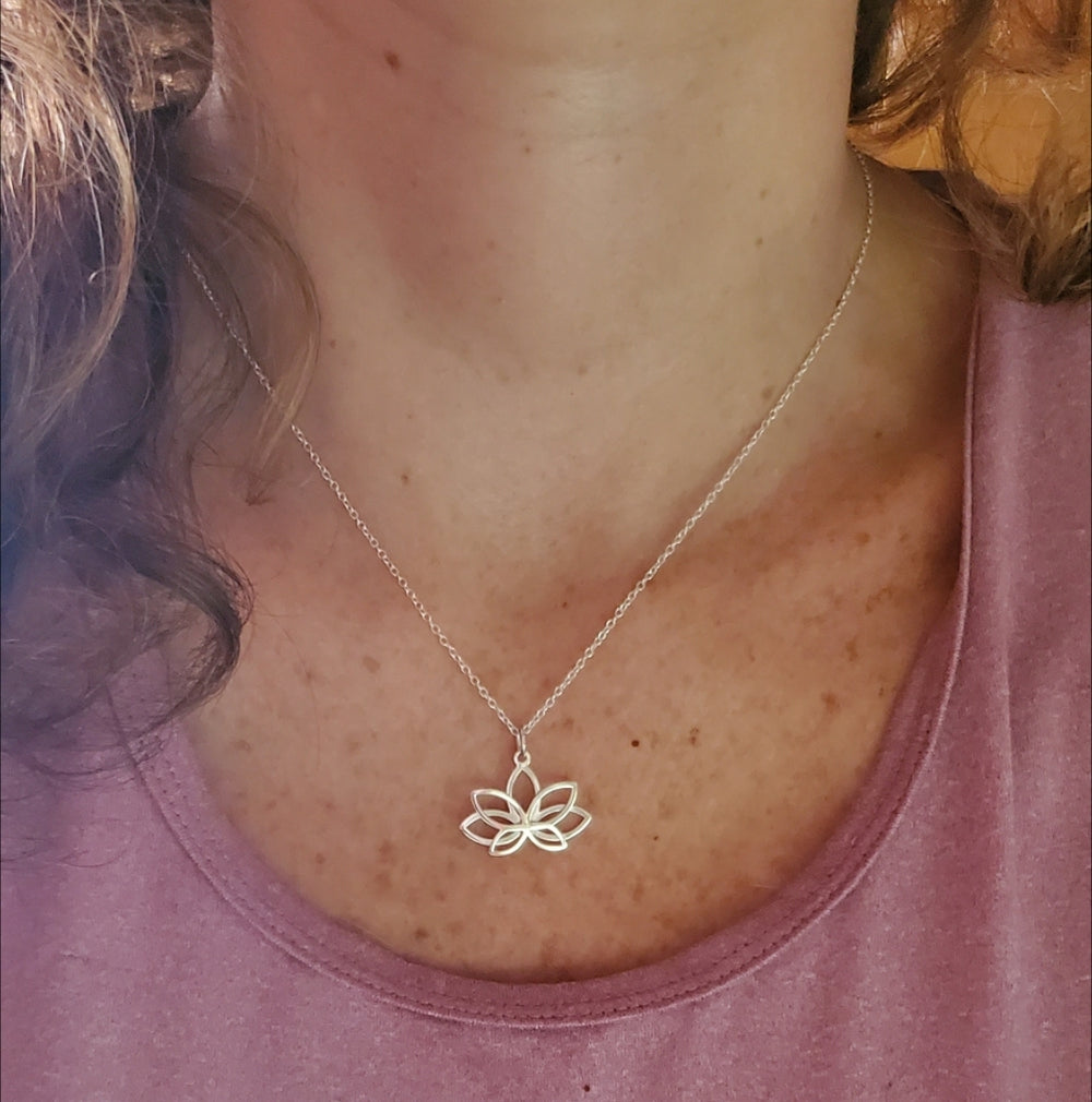 Collar Flor de Loto