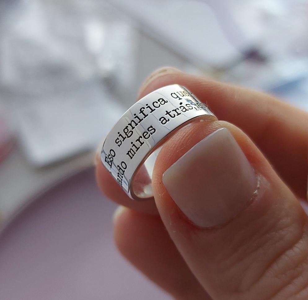 anillo frase y nombre