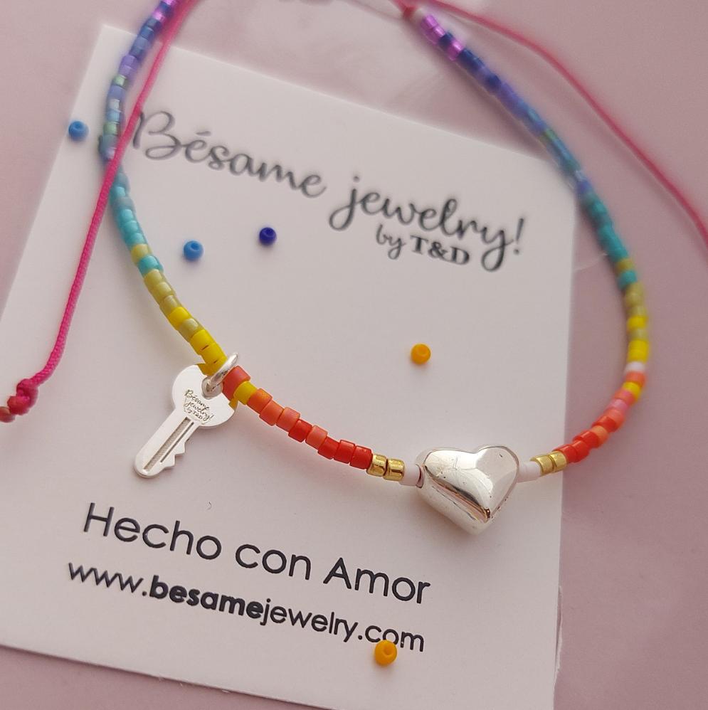 Pulsera Love is love