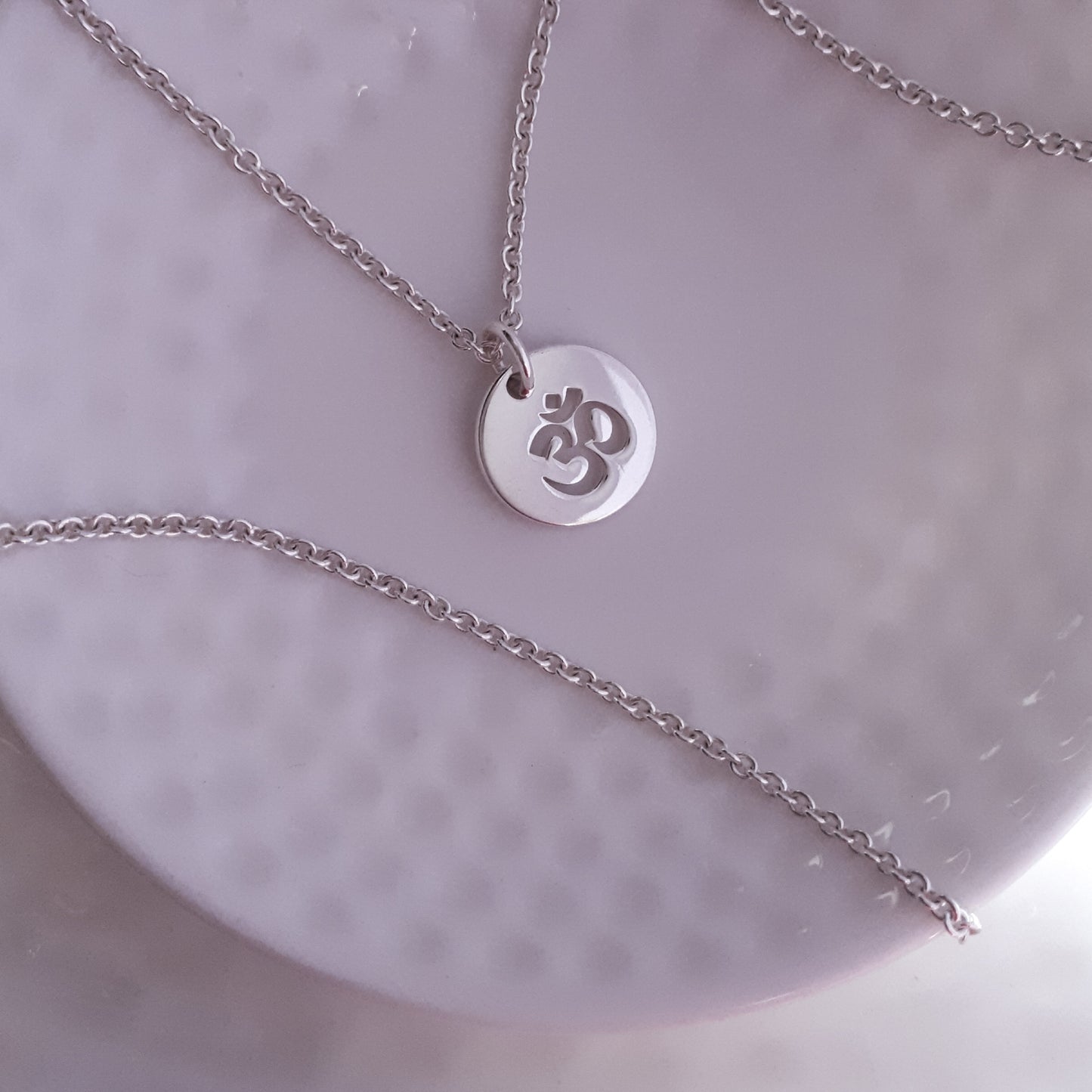 Collar ohm símbolo