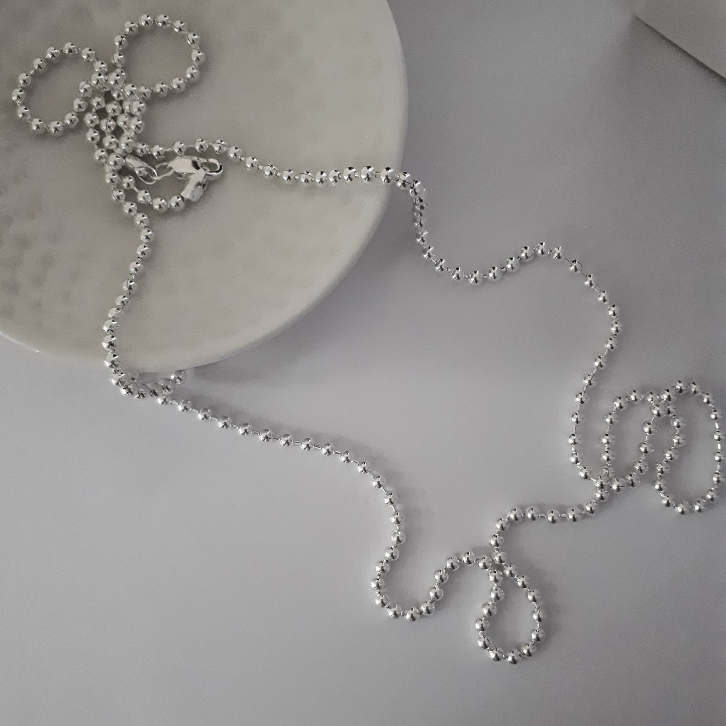 Cadena Bolitas tipo militar