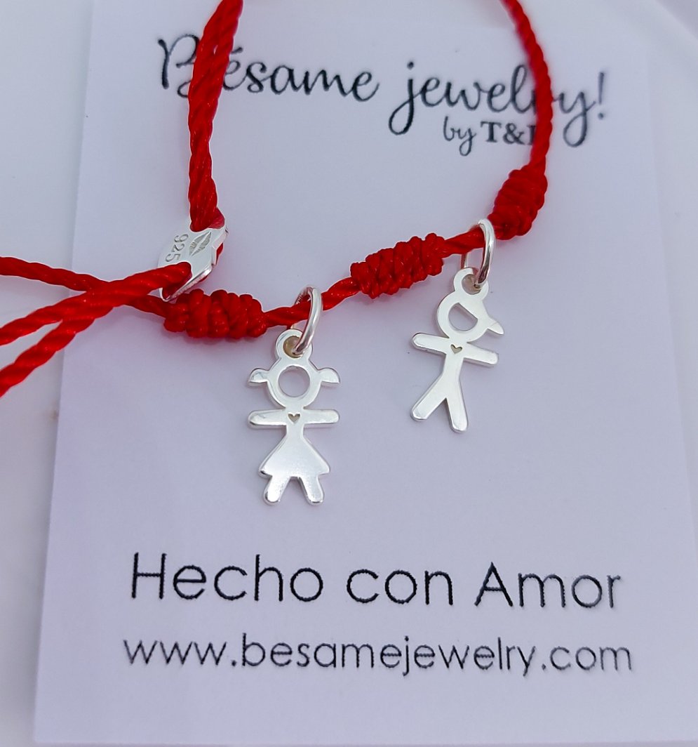 Pulsera dijes hilo rojo