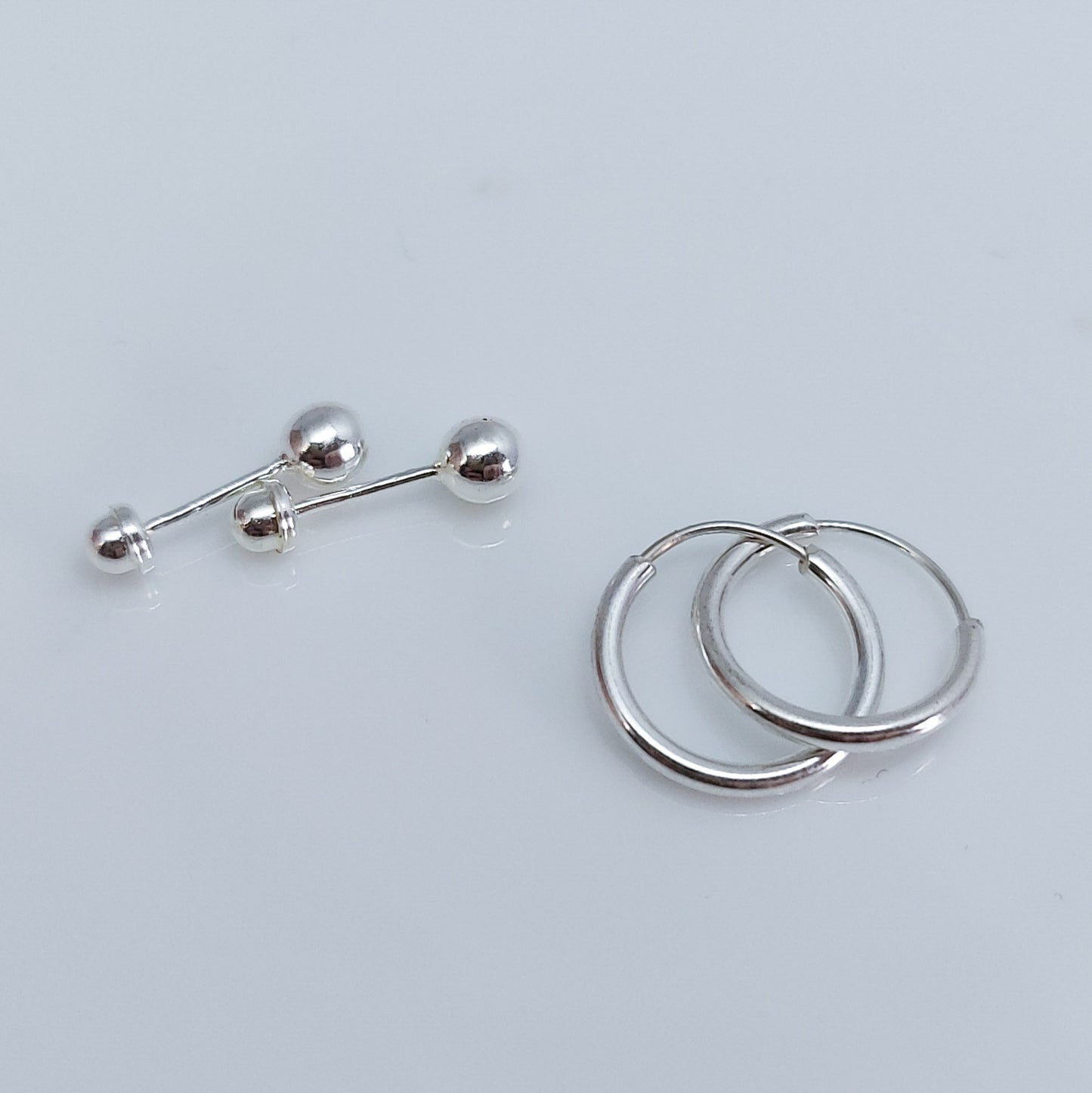 Set Aretes Broquel bola chica y mini arracadas