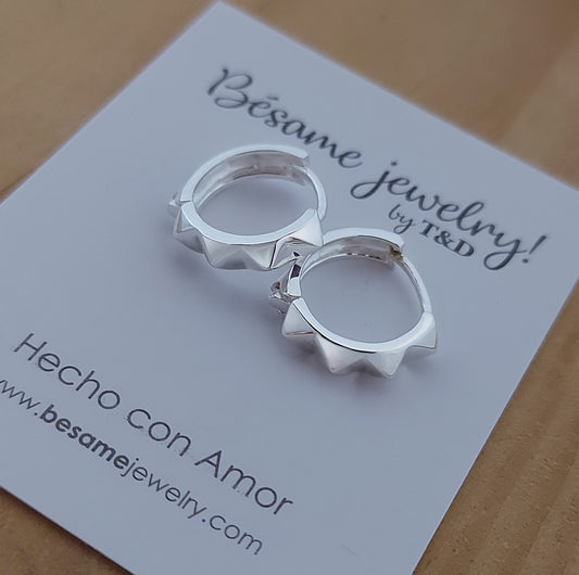 Arracada tipo Huggies Rockstar picos