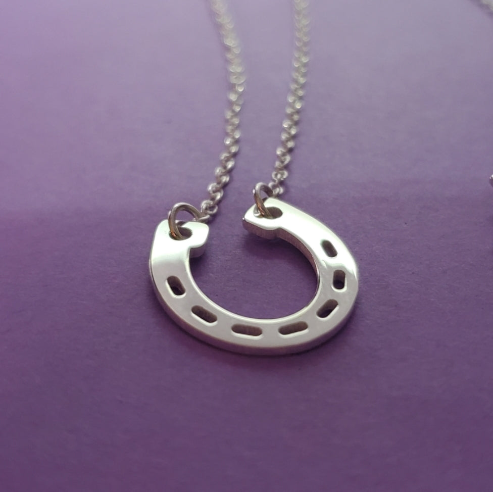 Collar Herradura