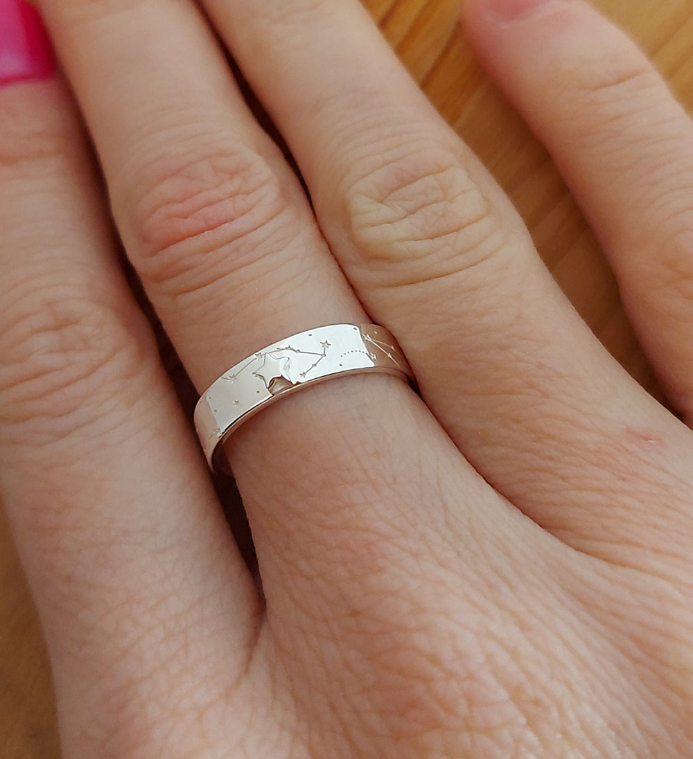 anillo constelaciones estrellas