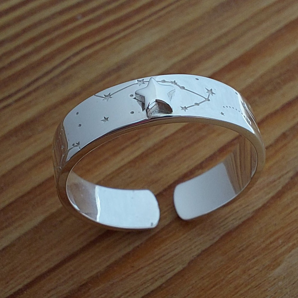 anillo constelaciones estrellas