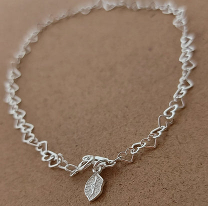 Tobillera Corazones