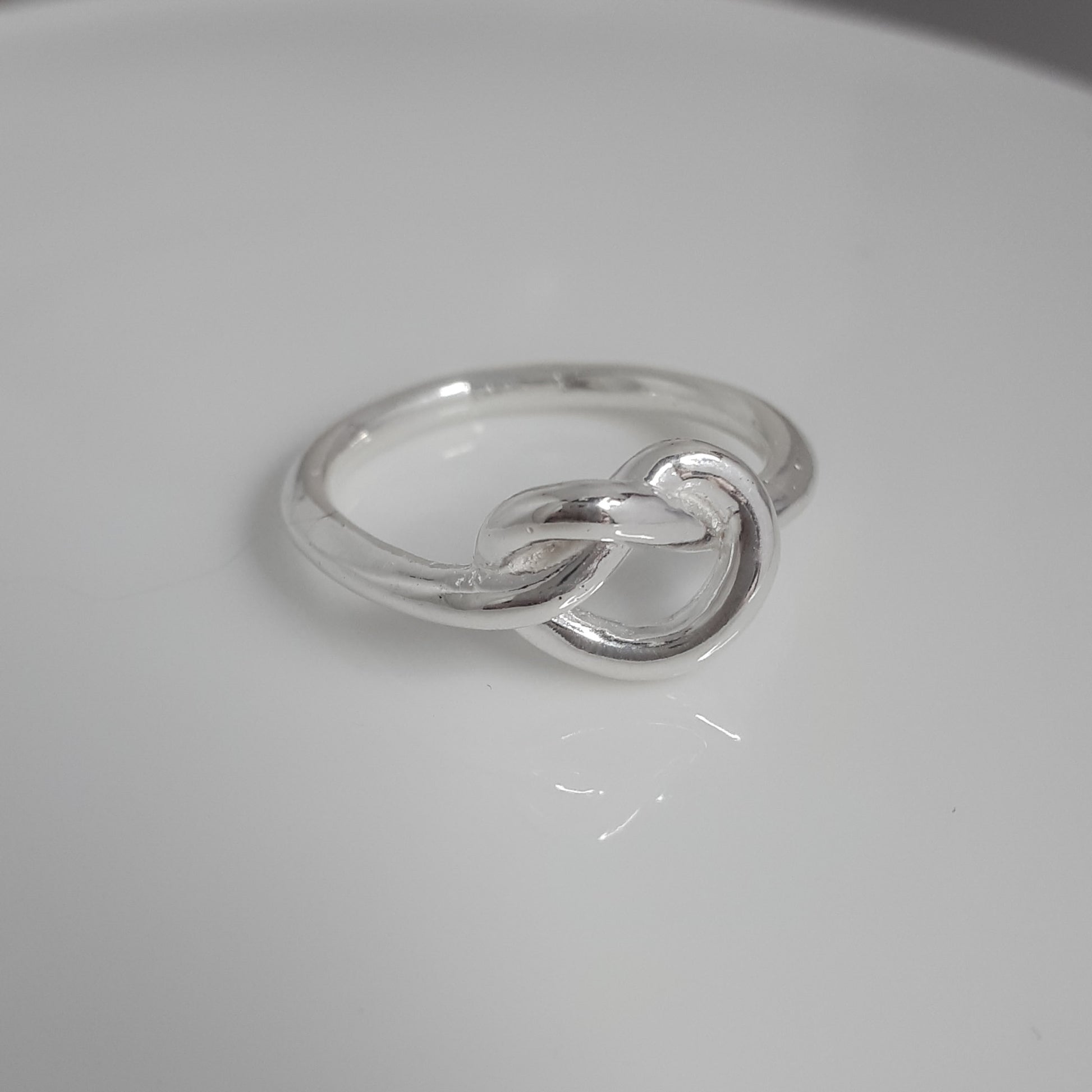anillo nudo
