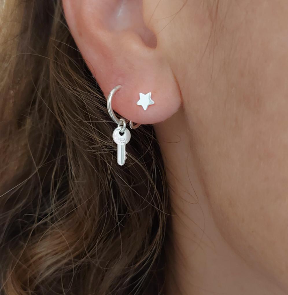 Aretes Mini arracada Piercing Llave