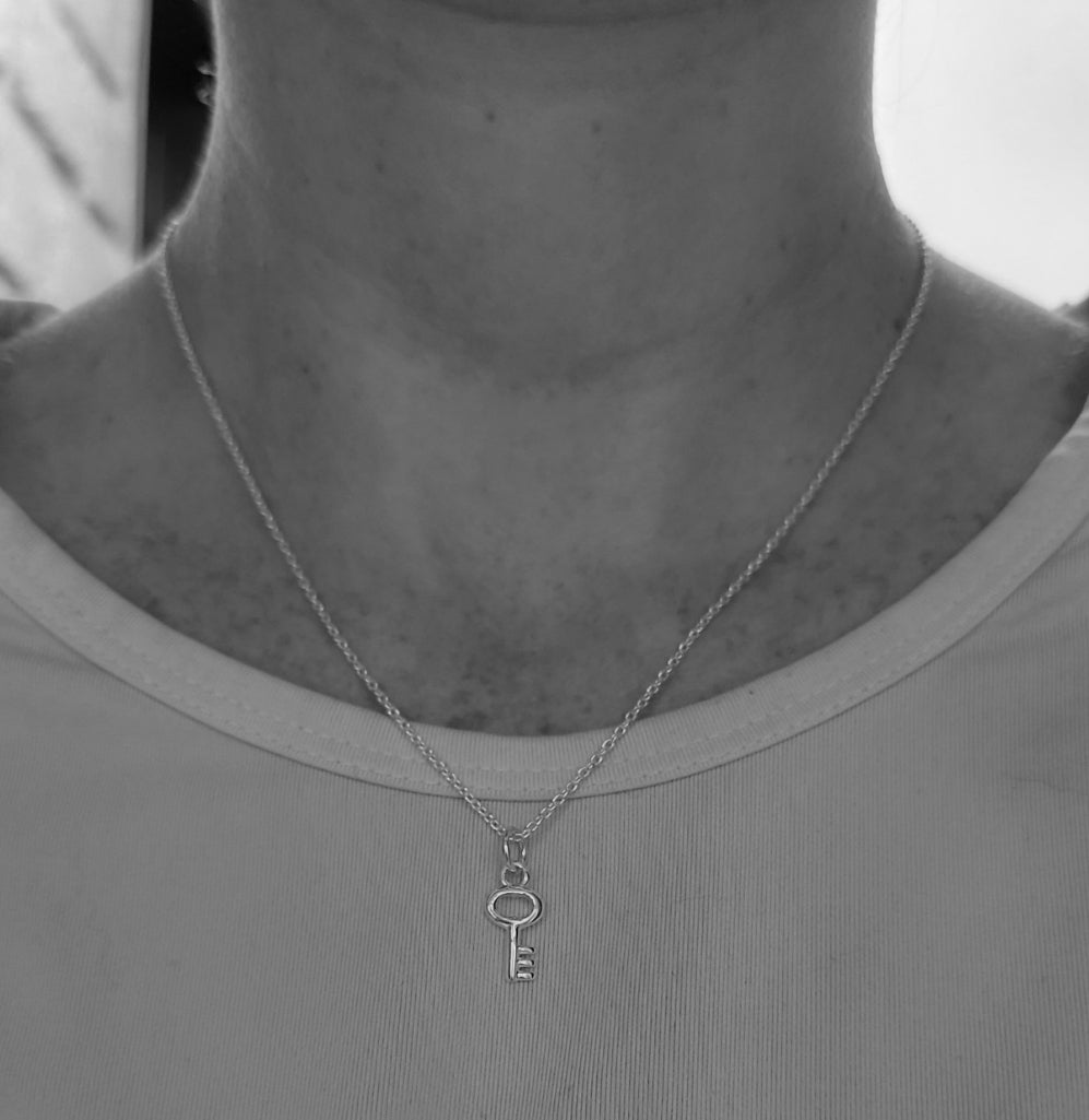 Collar con llave mini