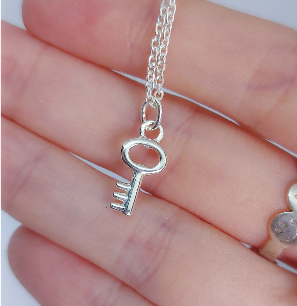 collar llave dije llave plata joyeria mexicana