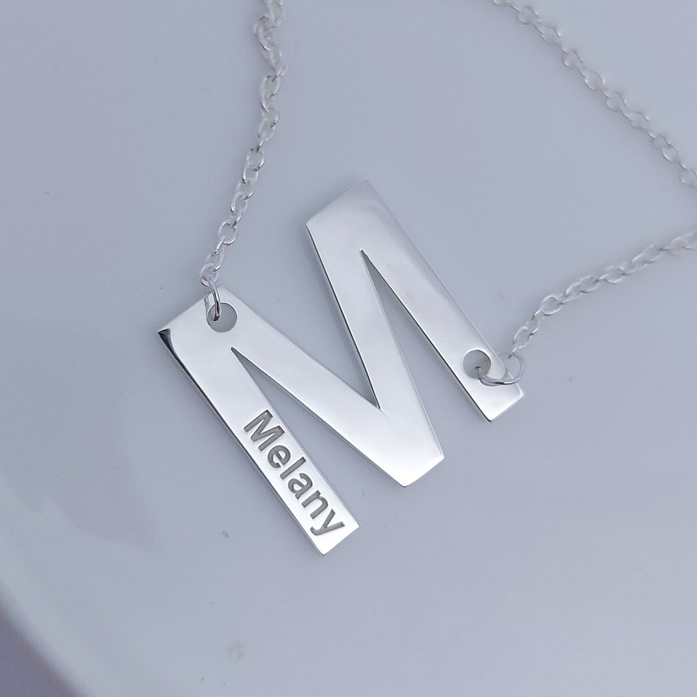 collar inicial nombre 