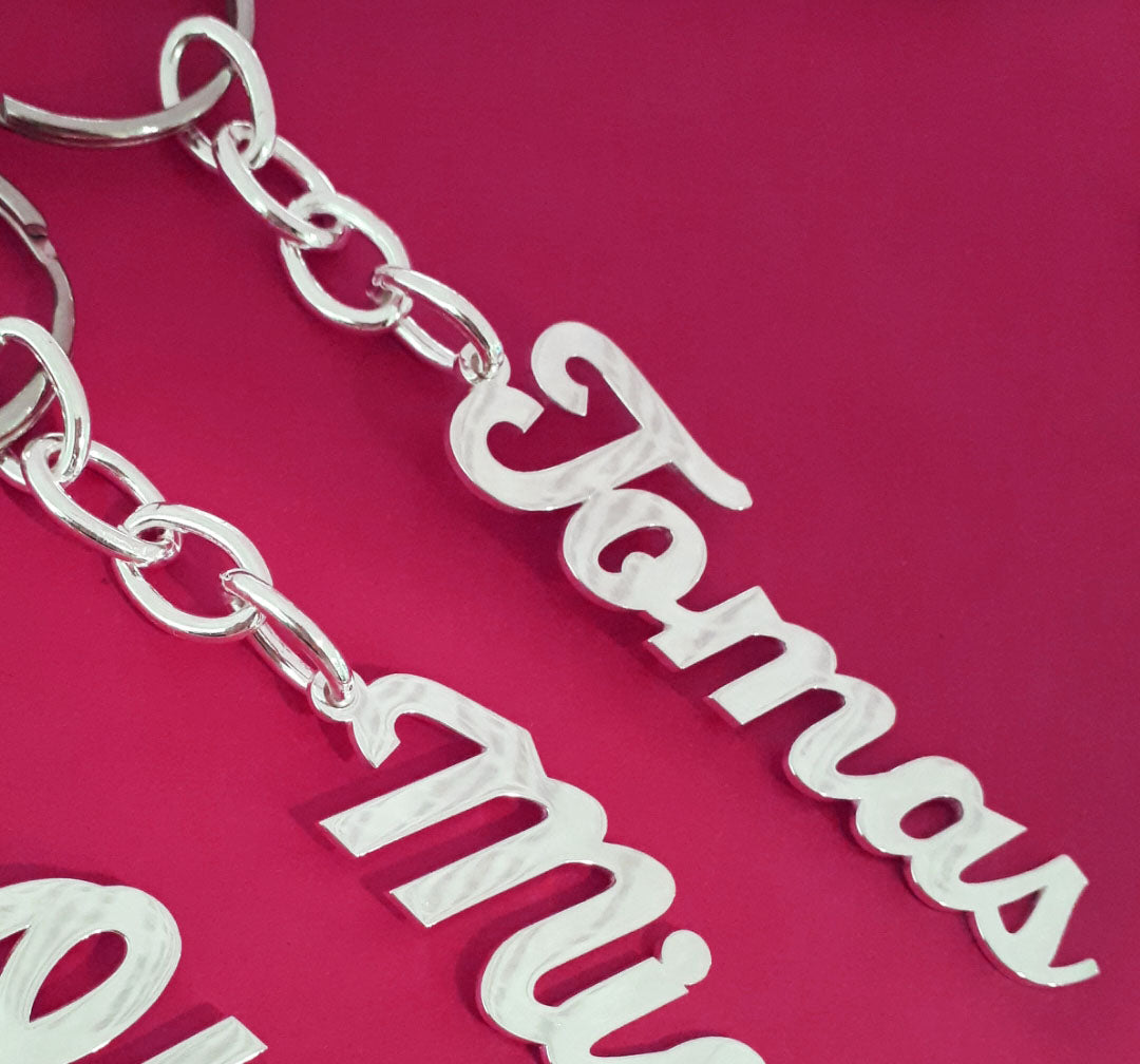 llavero de plata personalizado besame jewelry