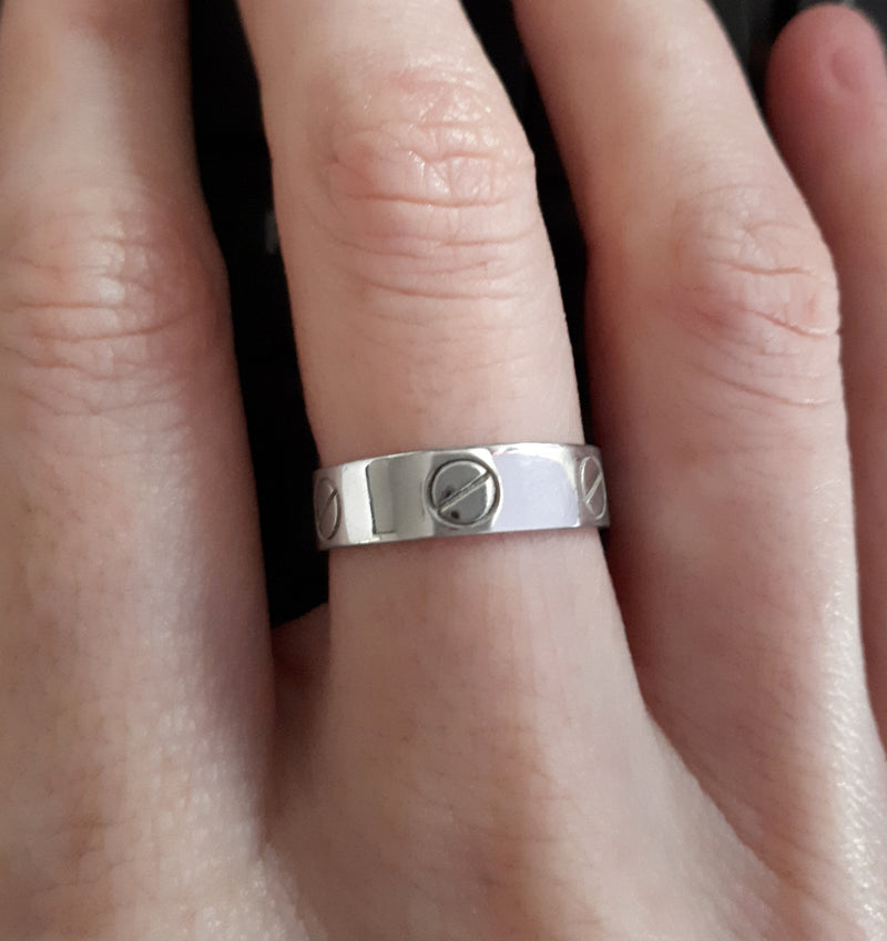 Anillo tornillo
